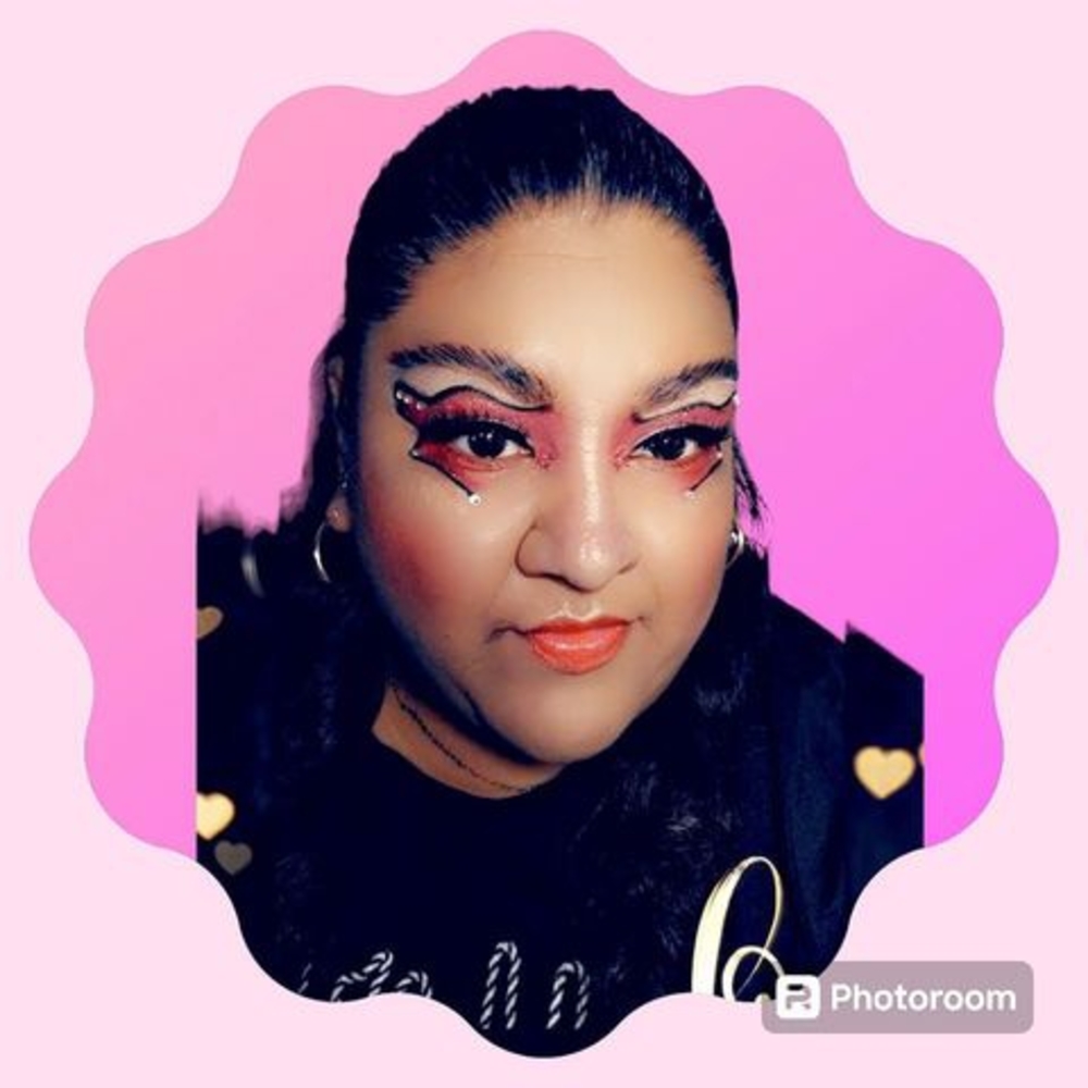 Meet your Posher, María